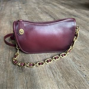 COACH Swinger Bag w/ Chain Strap